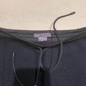 Vince Sporty Black Pencil Skirt